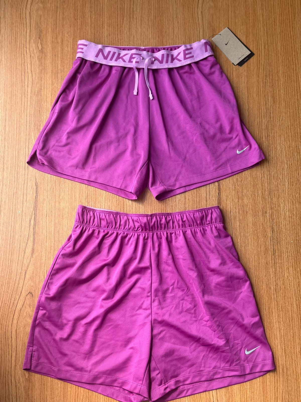 Short Rosado Nike